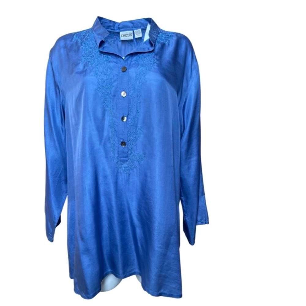 100% Silk Chico’s tunic blouse. Size 3